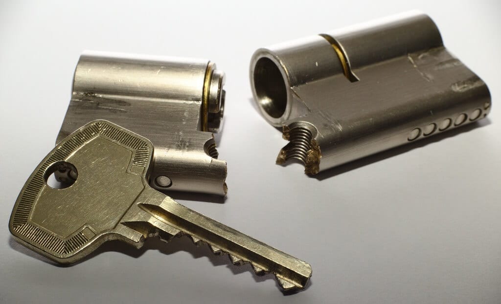 dkim-keys-protection